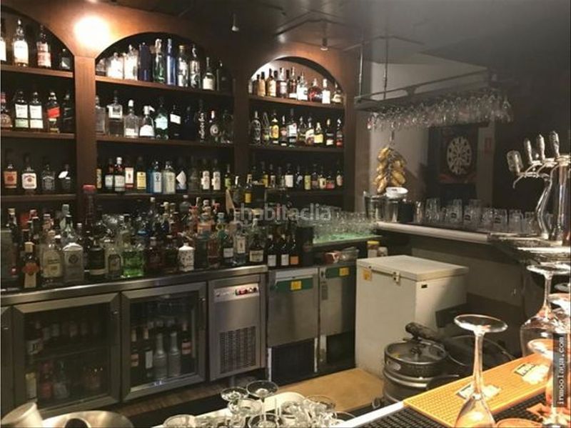 Foto dd2f689a-34b1-4896-9a1c-9bff900a1194. Traspàs local comercial amb calefacció a Canet de Mar