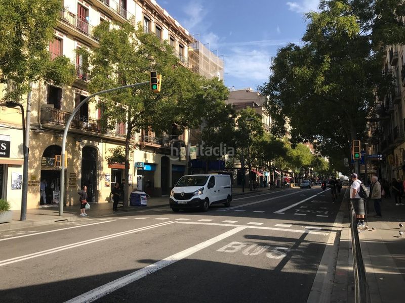 Foto 6fed5cb2-660c-452b-a843-18dd2c45b036. Pis a Sants Barcelona