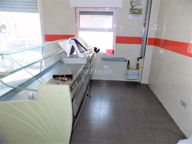 Foto 9a4e4f3a-5029-4c0c-83da-cb7af7ceabad. Business premise with heating in Canovelles