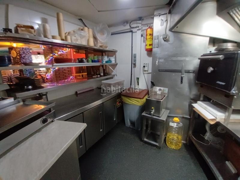 Foto 0725f2b5-556d-45fd-bb18-aa3af573e5e2. Trapasso locale commerciale con riscaldamento in Putget - Farró Barcelona