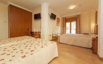 Foto 427eb566-d73e-4bd6-b657-9fbe845eba00. Edifici a Zona baja Sierra Nevada