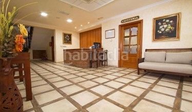 Foto abaac9a9-e5af-4e8a-b39e-c60b3b05992e. Edifici a Zona baja Sierra Nevada