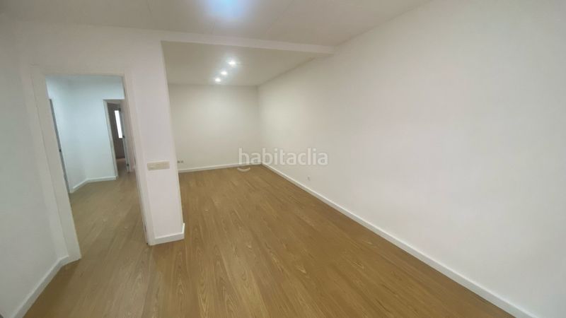 Foto 842de2f0-a3f3-4fe0-bda8-f9da96b57986. Pis amb calefacció a Centre Blanes