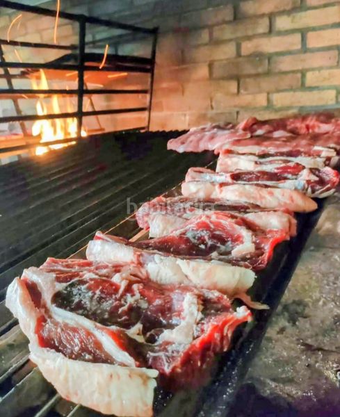 Foto af75f4cf-7d66-4ebe-93a8-96c0fe650025. Traspaso local comercial traspaso bar restaurante de parrilla a la brasa – referente consolidado y alta rentabilidad en Calella