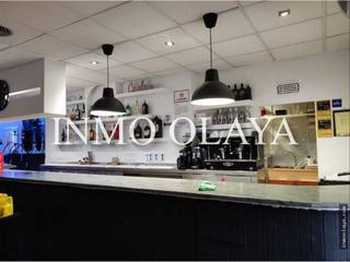 Local Comercial a Badia del Vallès. Venta de bar con terraza barbera