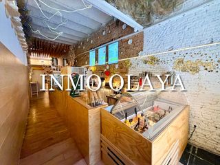 Transfer Business premise in Vila de Gràcia. Traspaso pastelería y heladería con obrador en gracia, barcelona