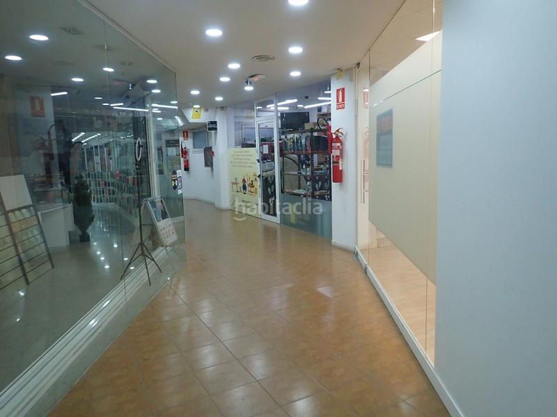 Foto 0fa7bbcb-3830-48f9-848f-d32186119a60. Local comercial venta local comercial galería en Barri del Centre Terrassa