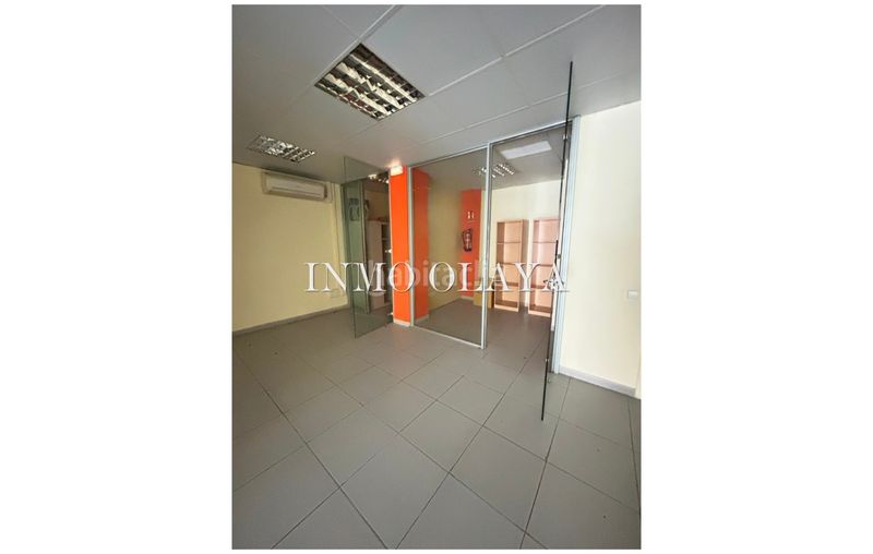 Foto 90c600a2-c04f-4c23-aecf-2ad303fa6de4. Local comercial a Diagonal-Colomeres Gavà