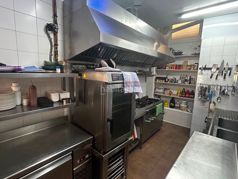 Foto 4a0f5996-c1f3-473c-bda2-c7147a751145. Traspaso local comercial traspaso restaurante en Poblenou Barcelona