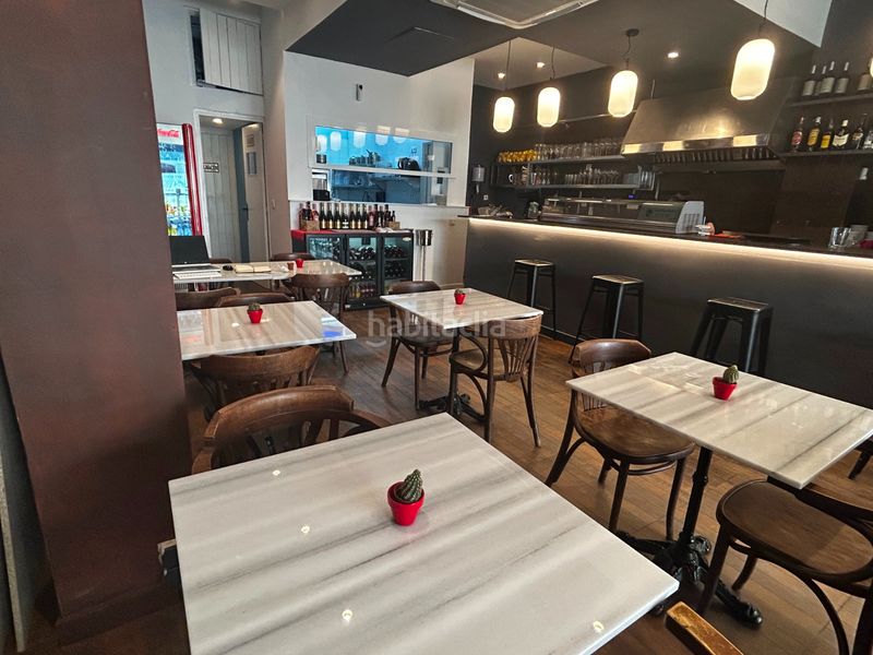 Foto c6509a7a-46d0-4056-b121-da3434494c27. Traspaso local comercial traspaso restaurante en Poblenou Barcelona