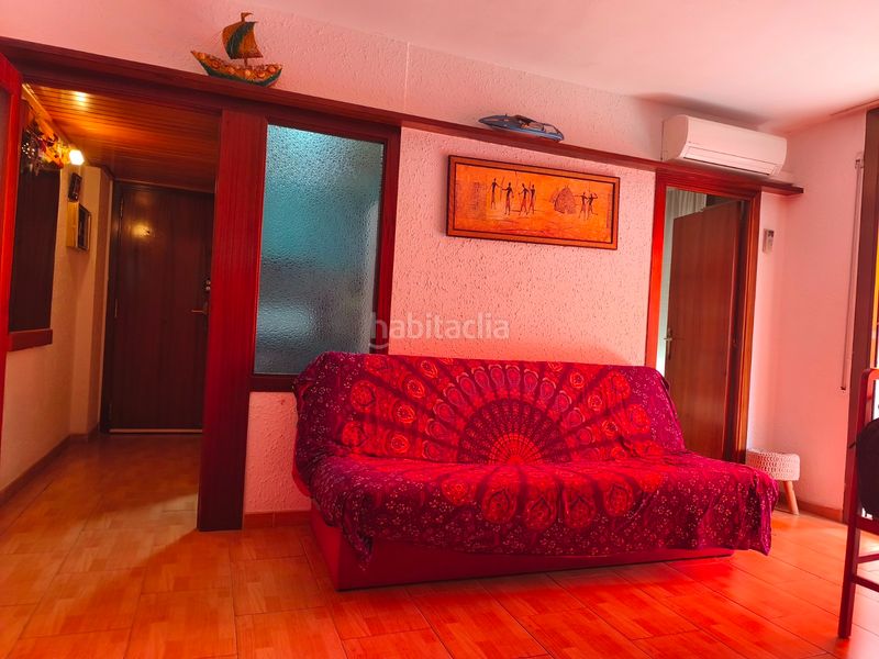 Foto f13cf243-9466-4b96-bcb4-3413a9ab5035. Pis a Calella