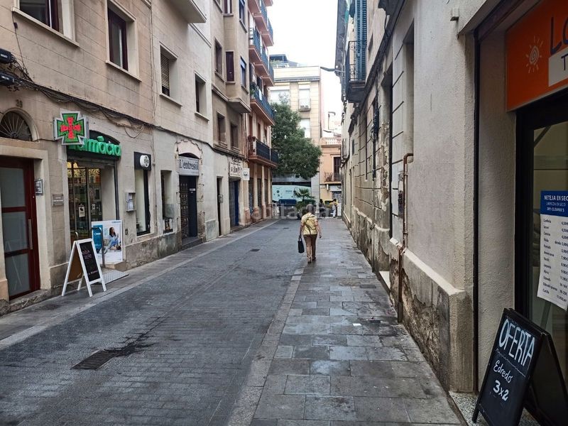 Foto 4f186c2f-a249-4a2e-a3ab-4f4ded00bee9. Local comercial amb calefacció a Dreta de l´Eixample Barcelona