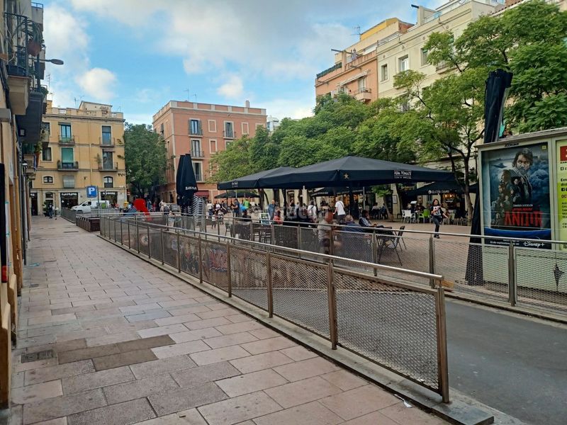 Foto 62f4d2d2-4e7a-43c6-9147-a4d5d6a6c6ba. Local comercial amb calefacció a Dreta de l´Eixample Barcelona
