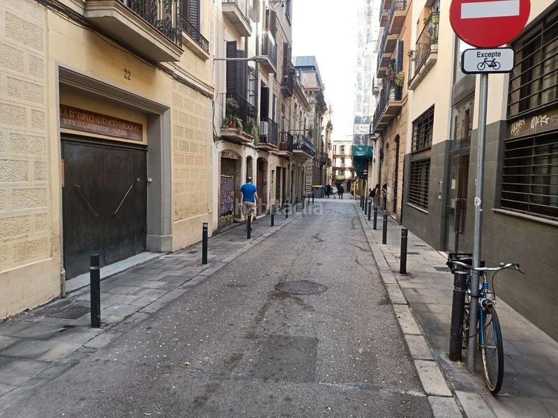 Foto d85040da-c6de-496a-a369-05c95b5f92c4. Local comercial amb calefacció a Dreta de l´Eixample Barcelona