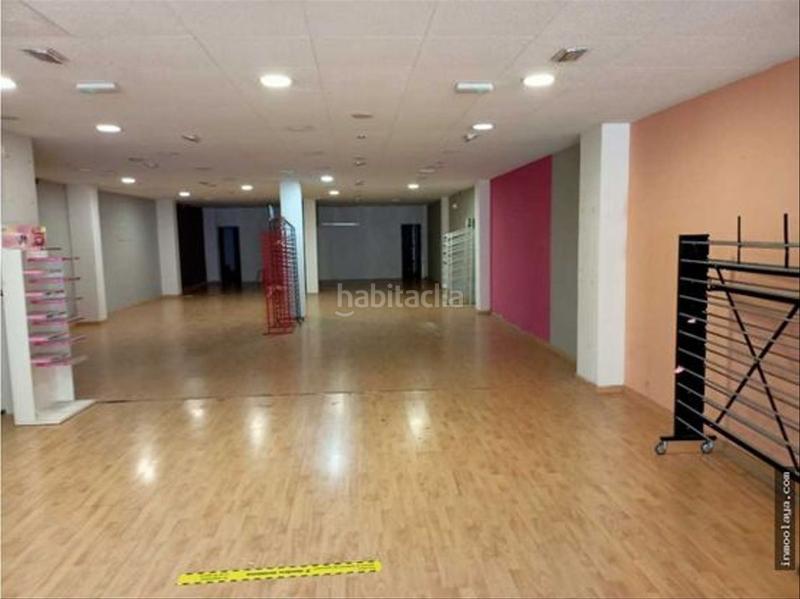 Foto 28422eb0-8405-497c-937f-7b2ff8732b00. Alquiler local comercial alquiler local comercial en Mataró