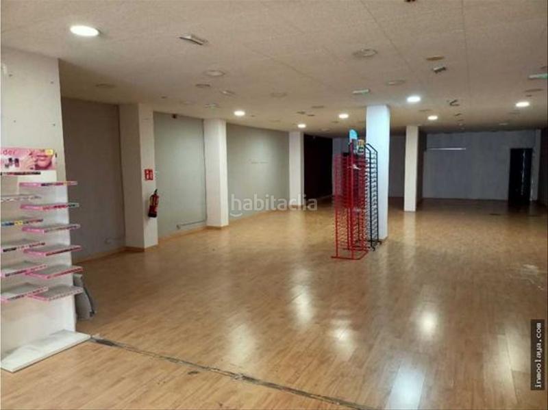Foto 073f886c-49a5-45e1-853d-61fd661e345e. Rent business premise with heating in Eixample Mataró