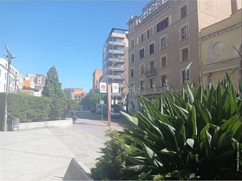 Foto ee99dd6b-2bf2-456a-bba0-62ec709c4d21. Local comercial venta local comercial en sabadel en Sabadell
