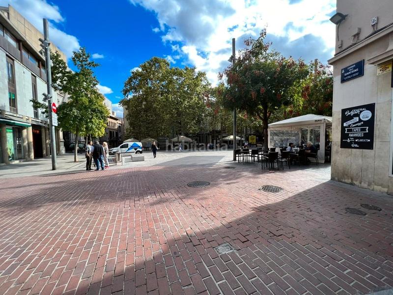 Foto a3642242-5066-488a-b3d1-1d3f48220b1f. Pas-de-porte local commercial avec chauffage dans Barri del Centre Terrassa