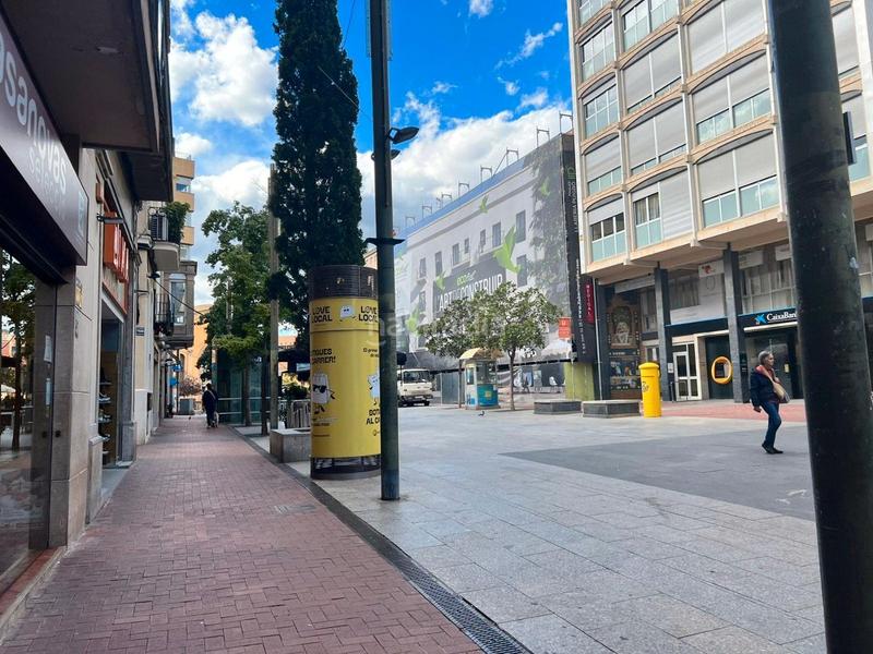 Foto b84423b8-800e-424d-a5bd-180f804a5d14. Umzug geschäftsraum mit heizung in Barri del Centre Terrassa