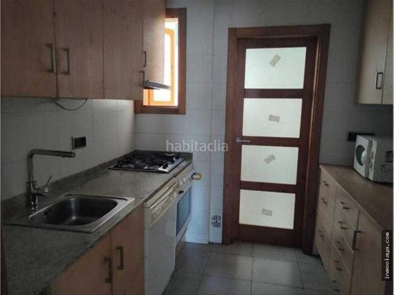 Foto cc0970dd-69b8-4373-8b70-fc190a7e16d1. Piso venta piso en centro en Covadonga Sabadell