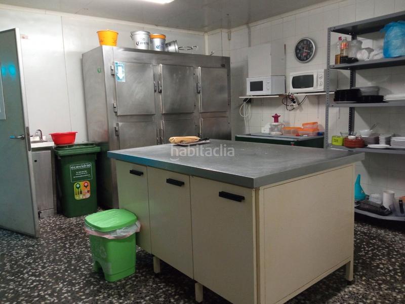 Foto 0335b10e-b0c4-406e-b436-ae044854461f. Pas-de-porte local commercial avec chauffage dans Concòrdia Sabadell