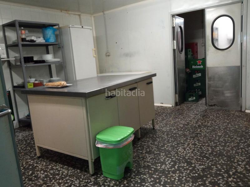 Foto 858c9f15-aa69-45f1-8218-13d1e0b65161. Traspàs local comercial amb calefacció a Concòrdia Sabadell