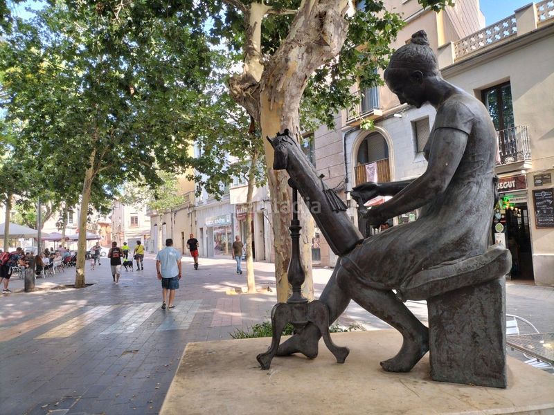 Foto 990f8b07-e727-4428-9cf9-12f88d6492af. Local comercial amb calefacció a Vinyets-Molí Vell Sant Boi de Llobregat