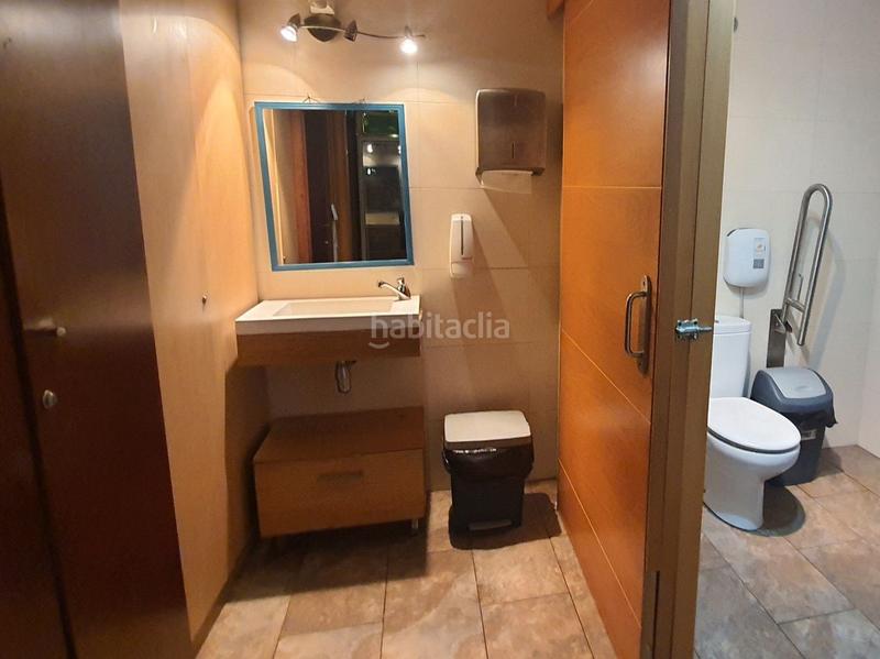 Foto 4fbf2e99-743f-4f6b-8df8-5fd685c0342e. Pas-de-porte local commercial avec chauffage dans Eixample - Can Bogunyà Castellar del Vallès