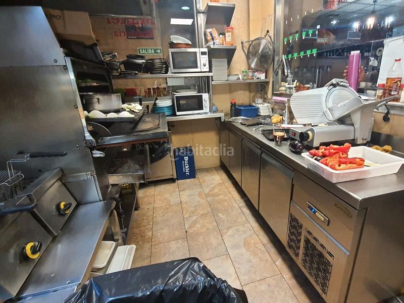 Foto ece9cd81-52e9-47d5-9a33-73c279b9bf7c. Traspaso local comercial traspaso restaurante brasería en Castellar del Vallès