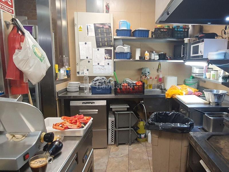 Foto 7affa3cc-0014-4686-93eb-3ceb8b7b55b5. Trapasso locale commerciale con riscaldamento in Eixample - Can Bogunyà Castellar del Vallès