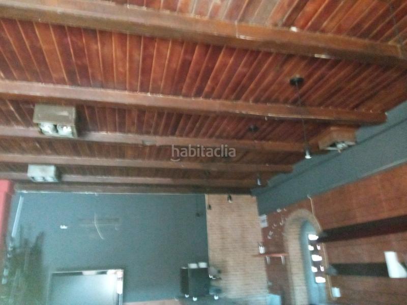 Foto b39a846b-a099-4ff2-b0ec-1619384eef01. Local comercial venta de local comercial por jub en Cerdanyola del Vallès