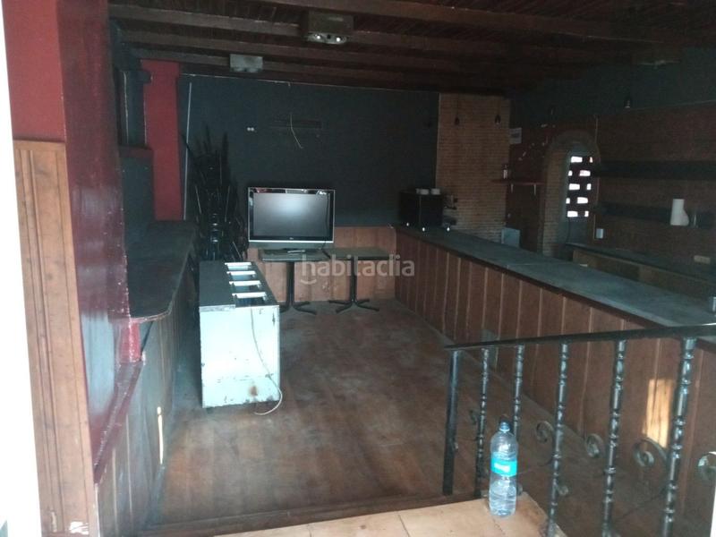 Foto f0ea59f4-2392-464d-a6b2-55034e72eecc. Local comercial venta de local comercial por jub en Cerdanyola del Vallès