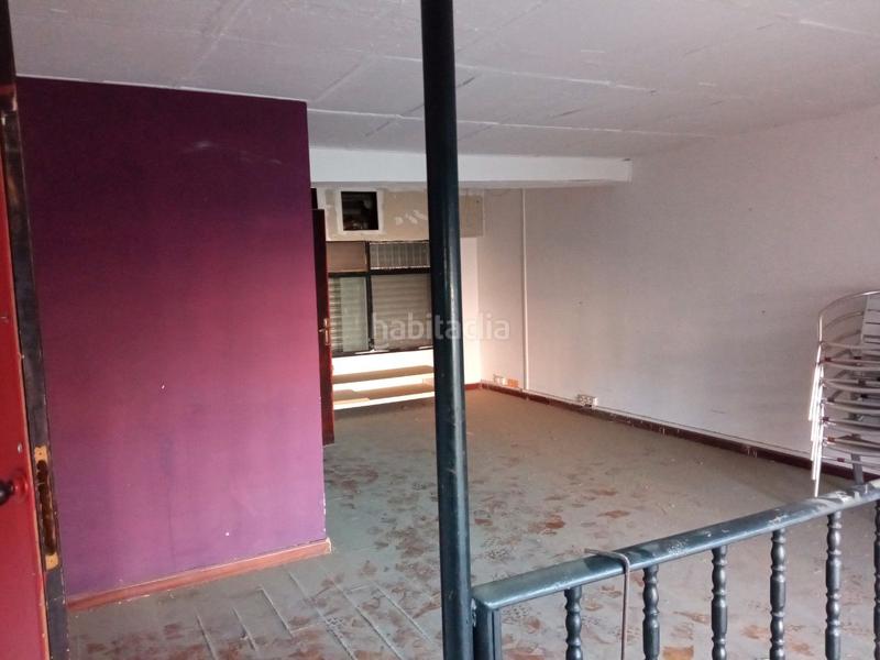 Foto f37fddc5-a922-4837-9a4a-0e4103289983. Local comercial venta de local comercial por jub en Cerdanyola del Vallès