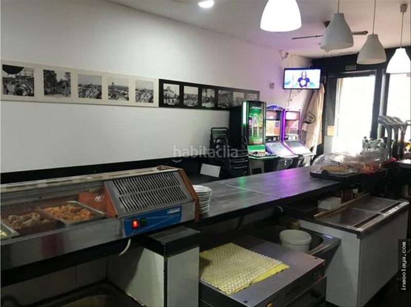 Foto bd7650f3-4c58-4afc-8970-c1c014c25d5f. Pas-de-porte local commercial avec chauffage dans Poblenou Barcelona