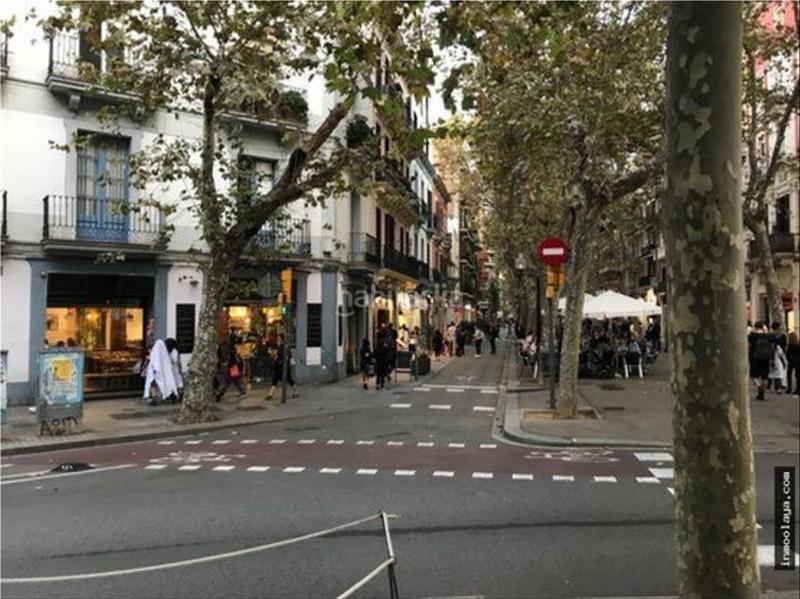 Foto 1407dbbd-29ac-4126-94c0-564101c8052c. Traspaso local comercial traspaso bar restaurante terraza en Barcelona