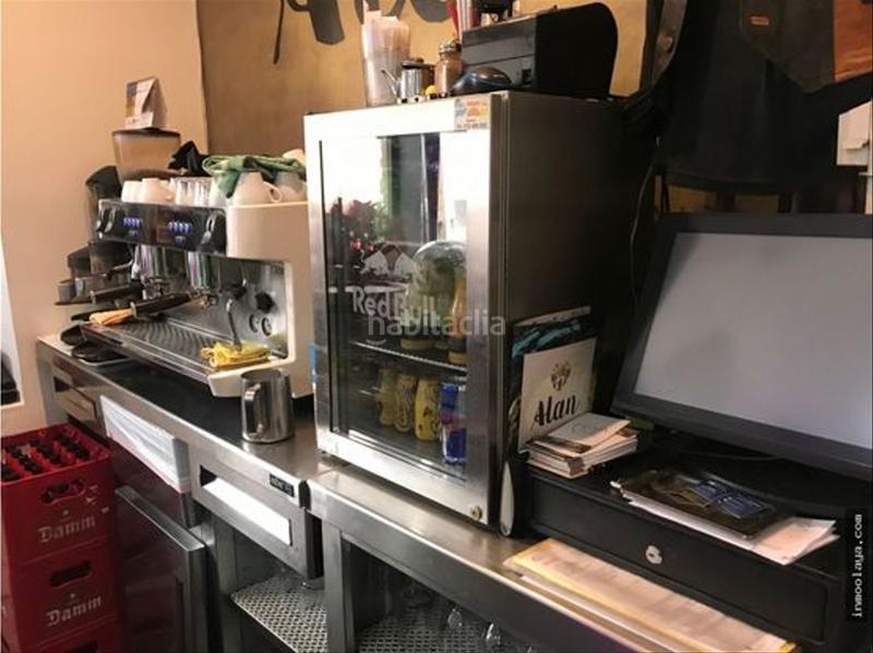 Foto 99a21f9c-92ff-462f-bdd6-2d85847cbb47. Traspaso local comercial traspaso bar restaurante terraza en Barcelona