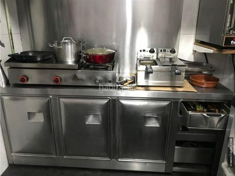 Foto 9ffd05cc-b92a-46ca-96d1-8a1da178f8c8. Traspaso local comercial traspaso bar restaurante terraza en Barcelona