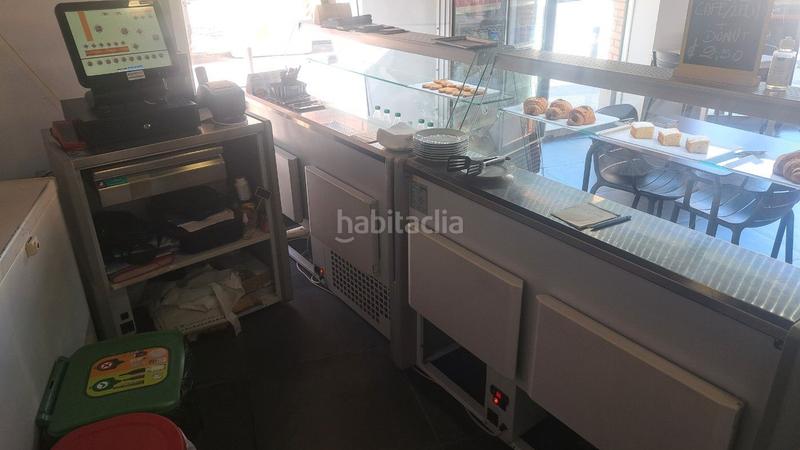 Foto dc83ba43-12f9-4083-8391-f4b677ad5246. Local comercial amb calefacció a Centre Prat de Llobregat (El)