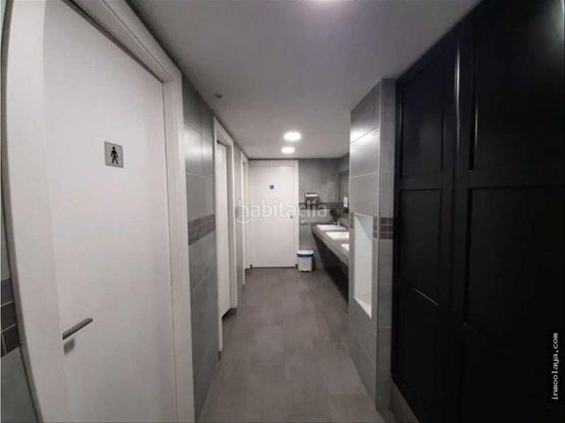 Foto d8909720-64ba-4b25-93ea-5c089d478915. Traspaso local comercial traspaso restaurante pizzería en Barcelona