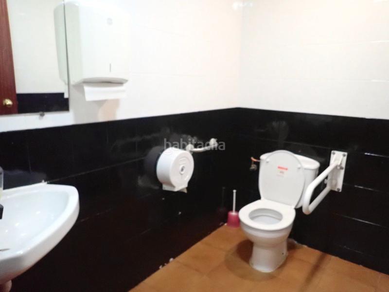 Foto 5cf1a3c4-2999-4046-a78a-372acf3e6d55. Local comercial amb calefacció a Estruch-Eixample Prat de Llobregat (El)