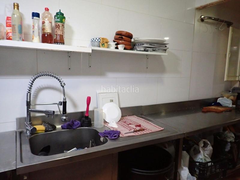 Foto a7f68244-02e9-47d9-bb82-1564a4cc30f0. Local comercial amb calefacció a Estruch-Eixample Prat de Llobregat (El)