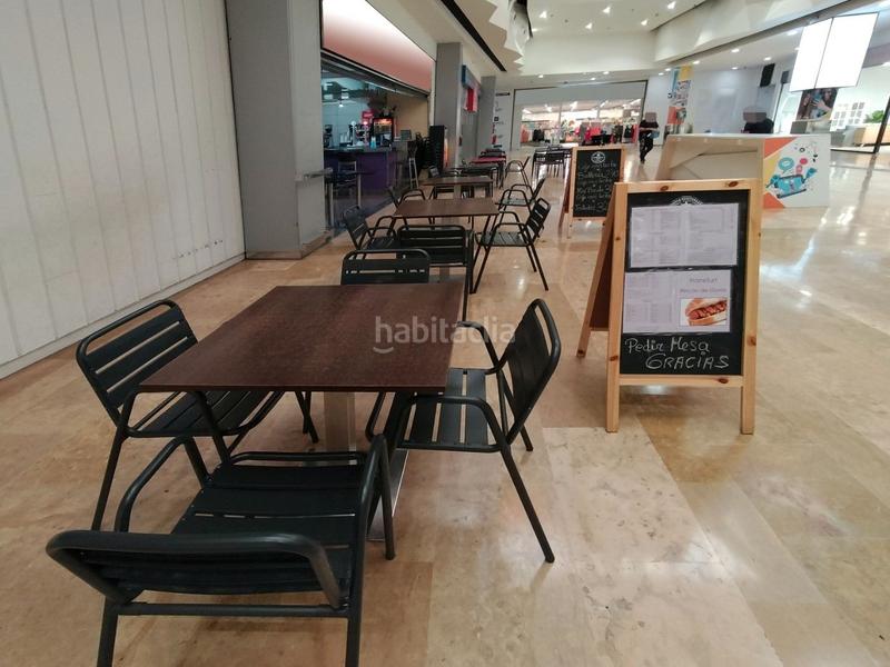 Foto 8d36f8a5-b1b1-490d-8310-dee1154b8270. Traspàs local comercial amb calefacció a Casablanca Sant Boi de Llobregat