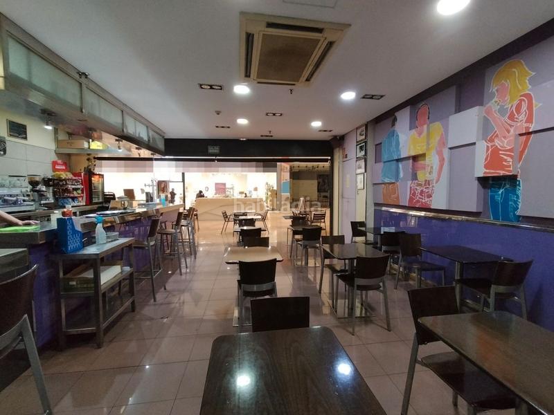 Foto ab5520f3-7e4d-476f-a6b5-695f3593ade2. Traspàs local comercial amb calefacció a Casablanca Sant Boi de Llobregat