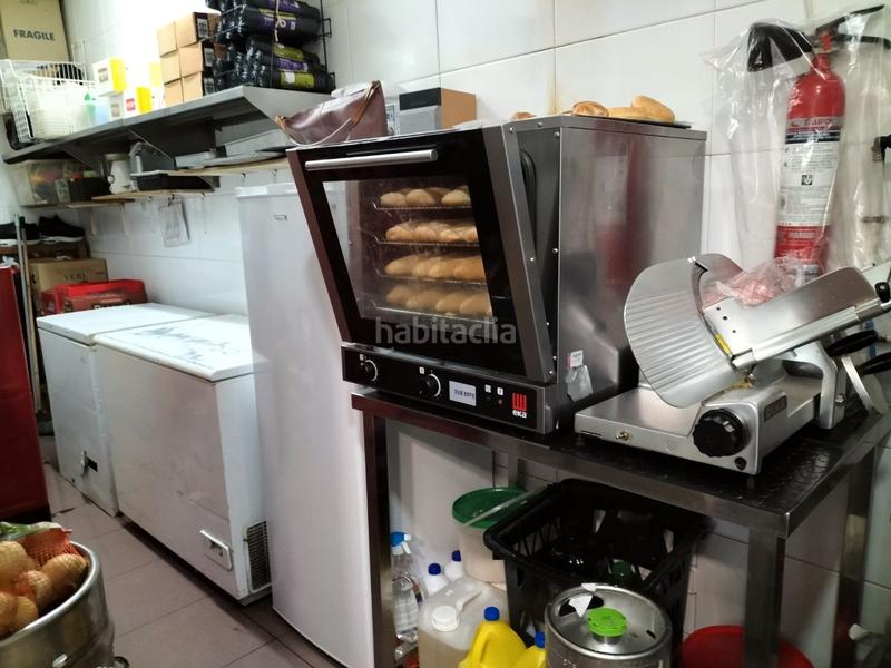 Foto c30f0e54-766a-4cc8-a215-0783ed44a67c. Traspaso local comercial traspaso bar restaurant en Sant Boi de Llobregat