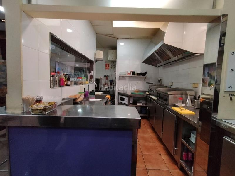 Foto 98e9d4f0-778c-4cbc-bb39-10b0e4d8b5b5. Trapasso locale commerciale con riscaldamento in Casablanca Sant Boi de Llobregat