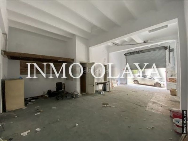 Foto 35a0e06c-eb64-4d65-96e0-3b59ef80070a. Local comercial amb calefacció a La Font d´en Fargues Barcelona