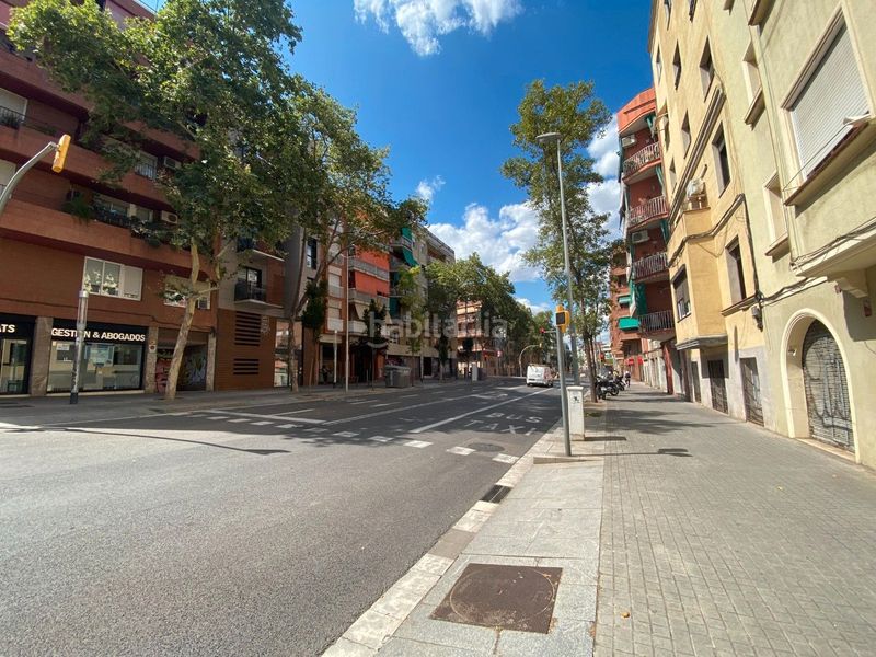 Foto 5682789c-0d32-4634-a27a-93e8192ae837. Local comercial amb calefacció a La Font d´en Fargues Barcelona