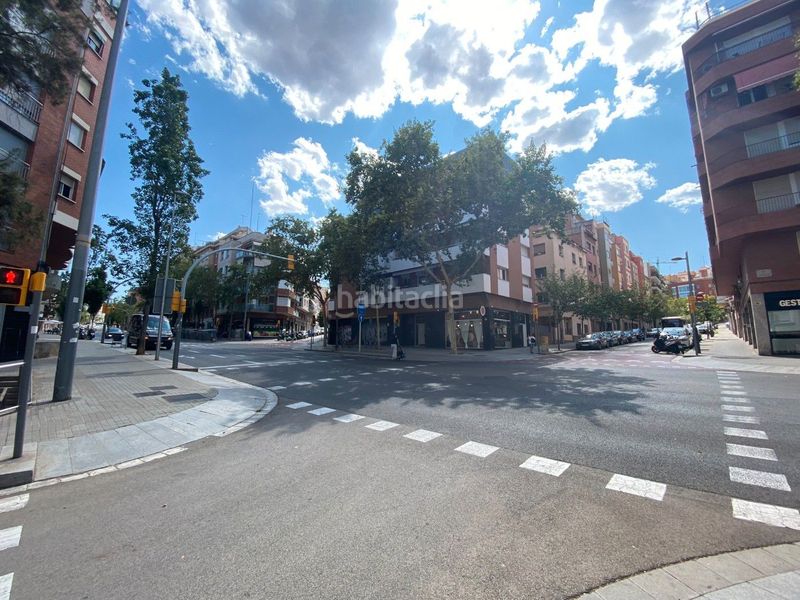 Foto 8c7f00bd-82b9-4005-aeee-490535c4b949. Local comercial amb calefacció a La Font d´en Fargues Barcelona