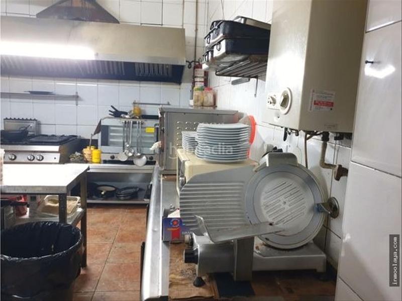 Foto 514a6cb8-92a2-4155-9917-a23a93a55949. Pas-de-porte local commercial avec chauffage dans Centre Ripollet