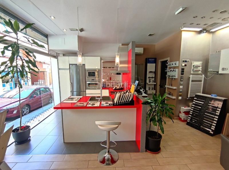 Foto 07ff0581-a6ae-4dbd-acc8-a6c18670a0e1. Traspàs local comercial a Sant Andreu de Palomar Barcelona